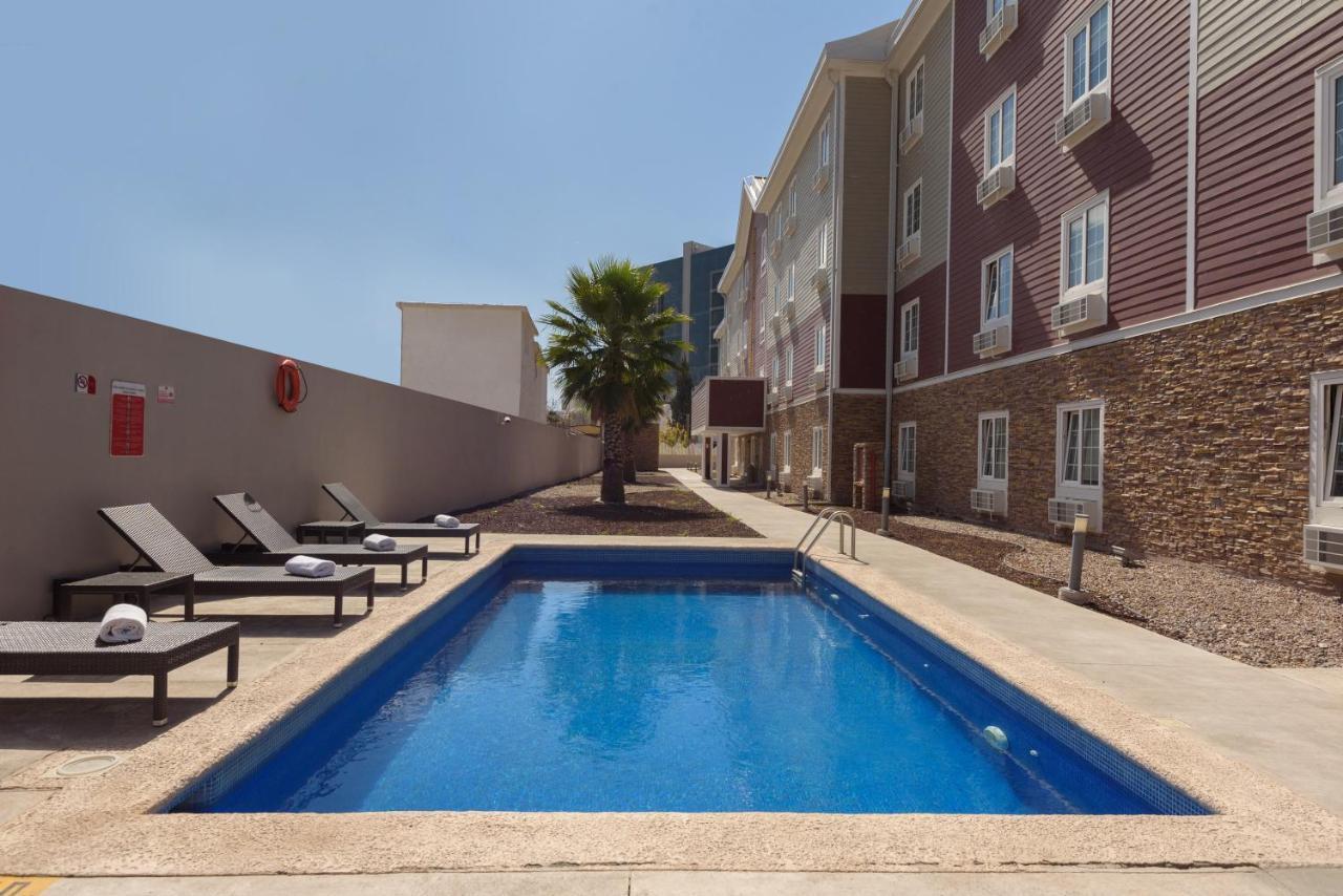 Extended Suites Queretaro Juriquilla Jurica Exterior photo