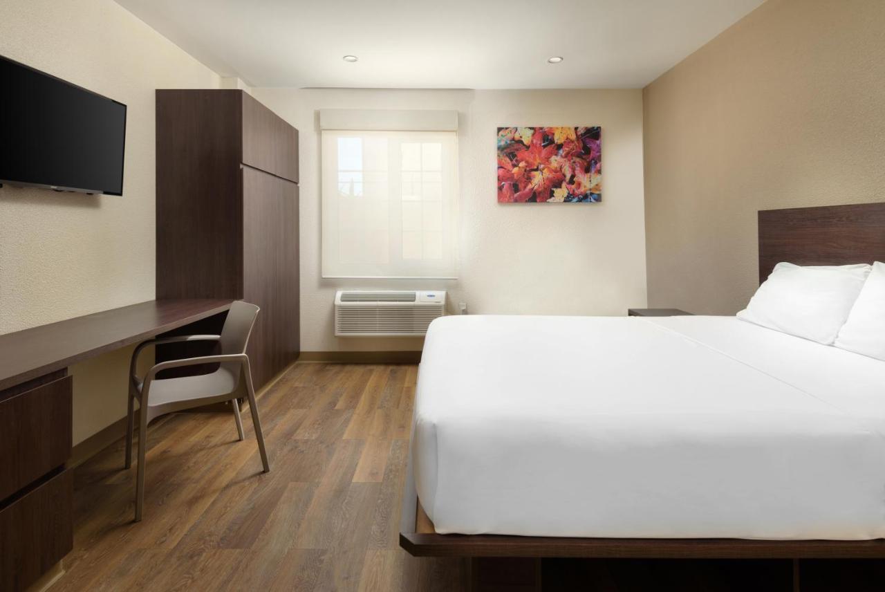 Extended Suites Queretaro Juriquilla Jurica Exterior photo