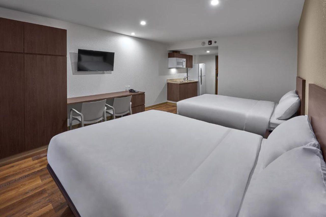 Extended Suites Queretaro Juriquilla Jurica Exterior photo
