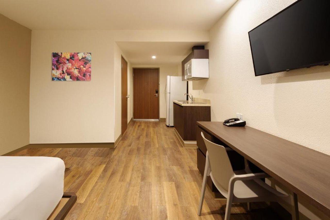 Extended Suites Queretaro Juriquilla Jurica Exterior photo