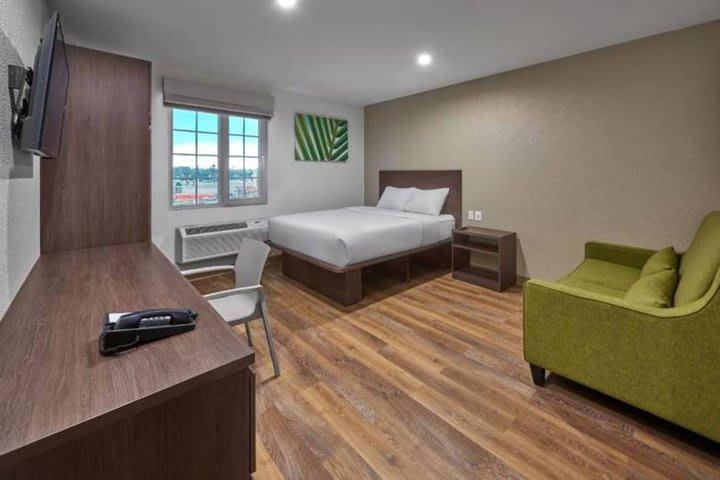 Extended Suites Queretaro Juriquilla Jurica Exterior photo